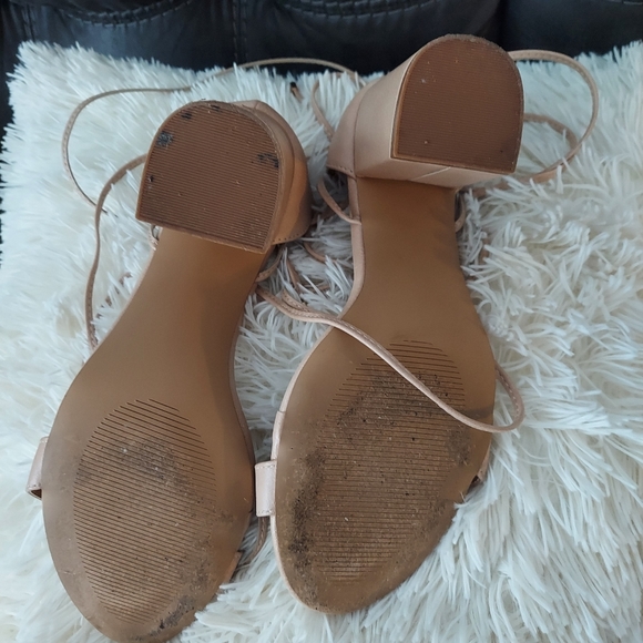 Lulus chunky heel sandals size 8 1/2 - Picture 3 of 6